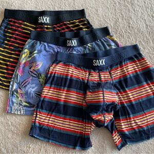 Set of 3 SAXX boxer briefs. Size M